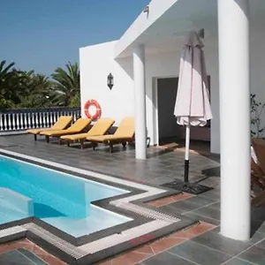 Villa Del Mar Viña Y Cabrera, Puerto Calero