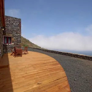 Villa Las Viñas, Echedo